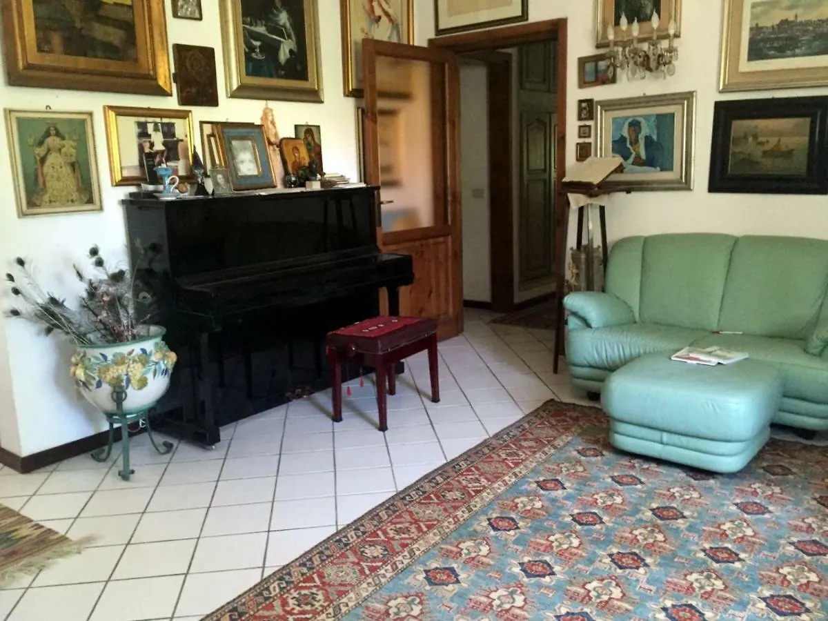 La Chiave Di Violino Apartment Olbia